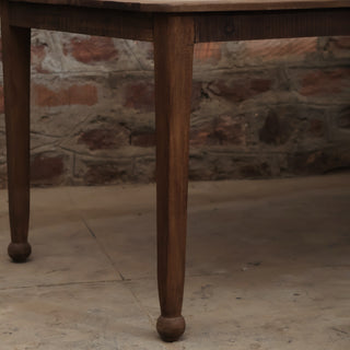 Viola Dining Table