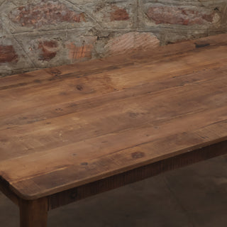 Viola Dining Table