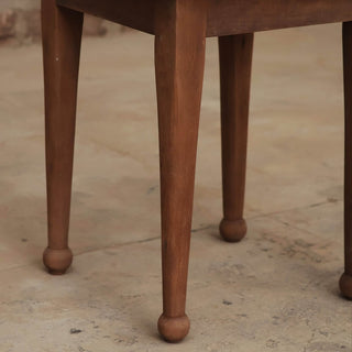 Setle Stool - Qarnation